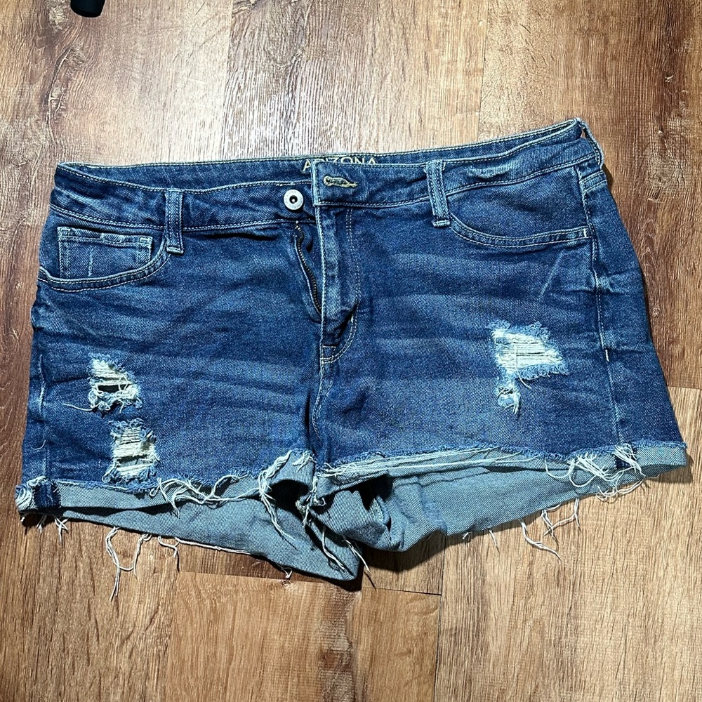 Arizona Jean Company Blue Distressed Jean Shorts